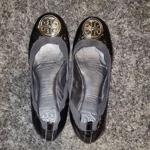 Tory Burch Black Caroline Naplak/Elastic Flats 8.5 M